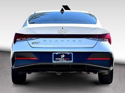 2024 Hyundai Elantra SEL