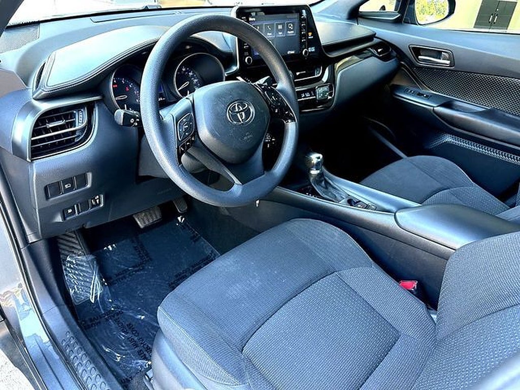 2019 Toyota C-HR LE